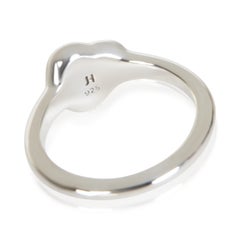 Anillo de plata de ley con diamantes en forma de corazón de John Hardy