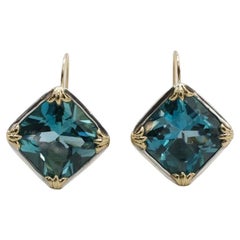 Pendientes colgantes John Hardy de plata de ley y topacio azul dorado