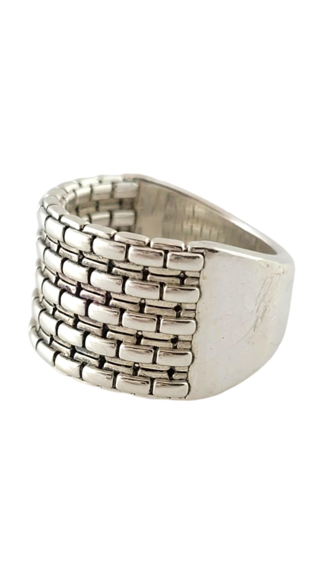 John Hardy Sterling Silver JAi Box Chain Band Size 7

This gorgeous sterling silver band by JAi by John Hardy is in a multi box chain pattern that is going to look great on you!

Ring size: 7
Shank: 6.86mm
Front: 13.06mm

Weight: 8.09 dwt/ 12.58