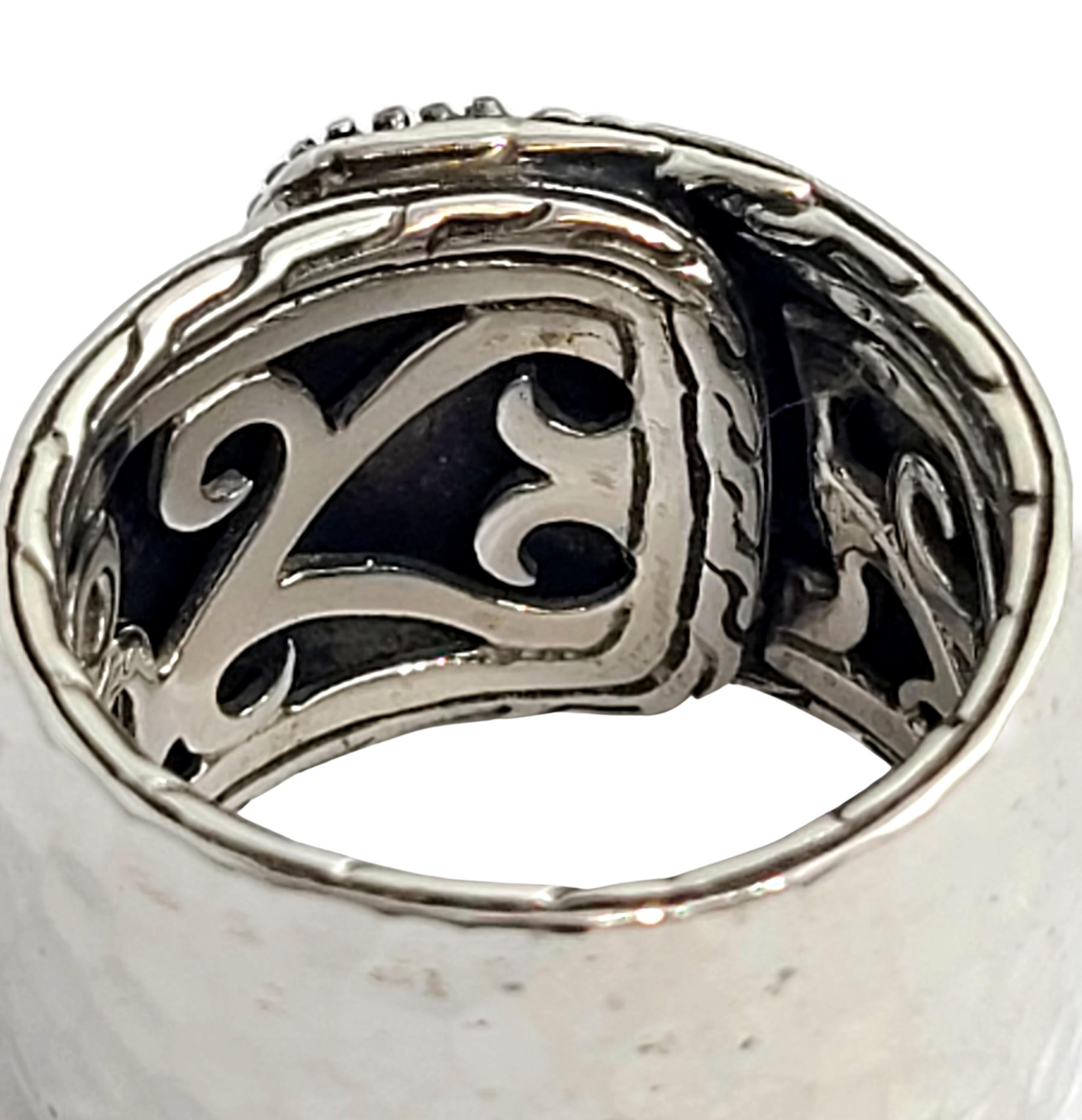 John Hardy Sterling Silver Palu Lava Black Sapphire Overlap Band Ring In Good Condition For Sale In Washington Depot, CT