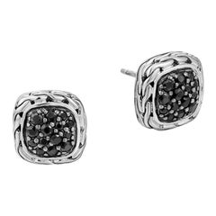 John Hardy, petites boucles d'oreilles carrées en lave pour femme avec saphir noir EBS92372BLS