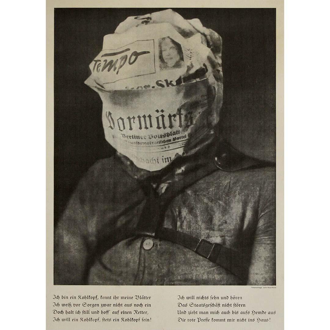 Qui lit la presse bourgeoise devient aveugle et sourd, plus de bandages abrutissants (Chi legge la stampa borghese diventa cieco e sordo - non più bende stupefacenti!) di John Heartfield è un fotomontaggio ossessionante e politicamente carico che