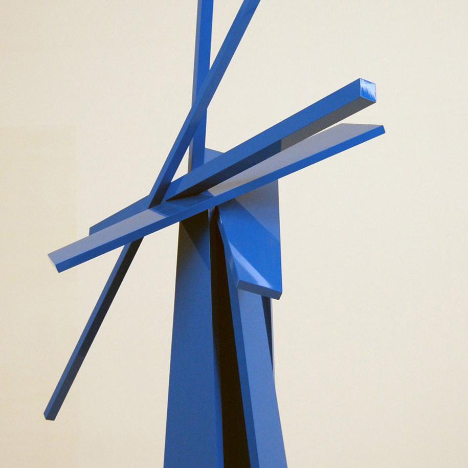 Myakka Blue - Sculpture by John Henry