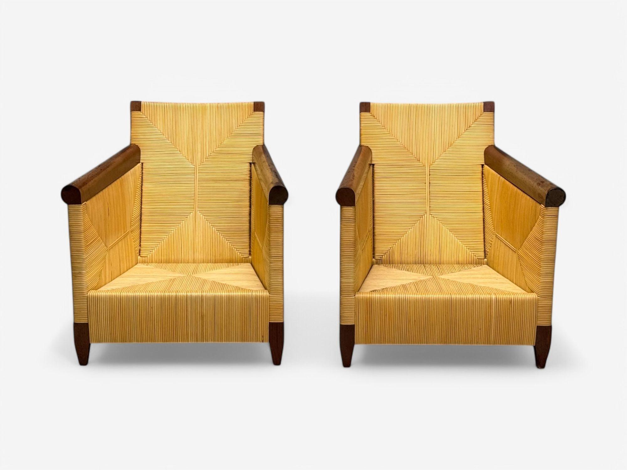 John Hutton, Donghia, Mahogany, Wicker Cane, Merbau Lounge Chairs, USA, 1995

Paire de chaises longues de la Collection Merbau limitée de John Hutton pour Donghia, vers 1995, d'une qualité d'exécution exceptionnelle. Dotées d'une solide structure en