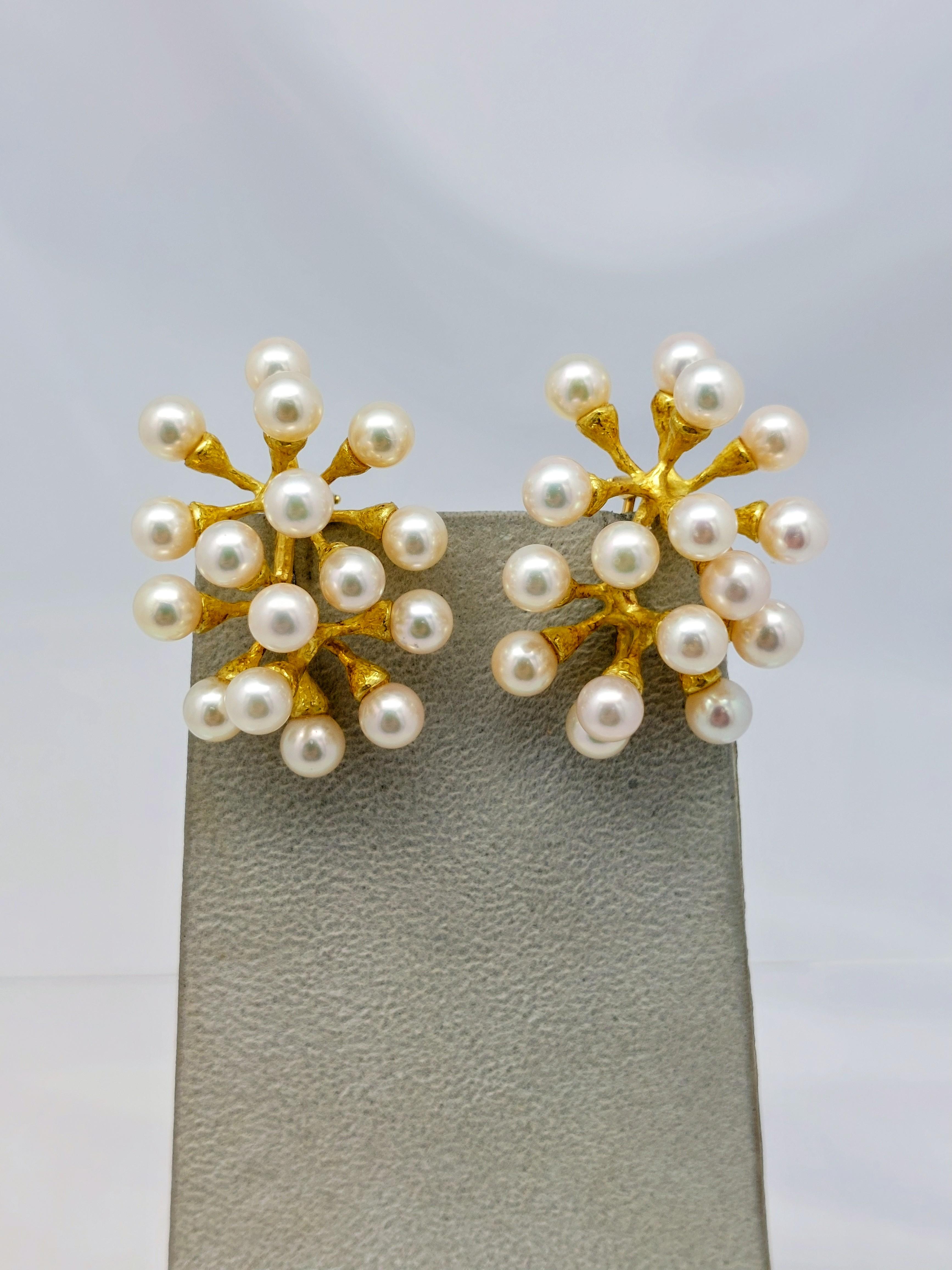 Conjunto de collar y pendientes John Iversen 