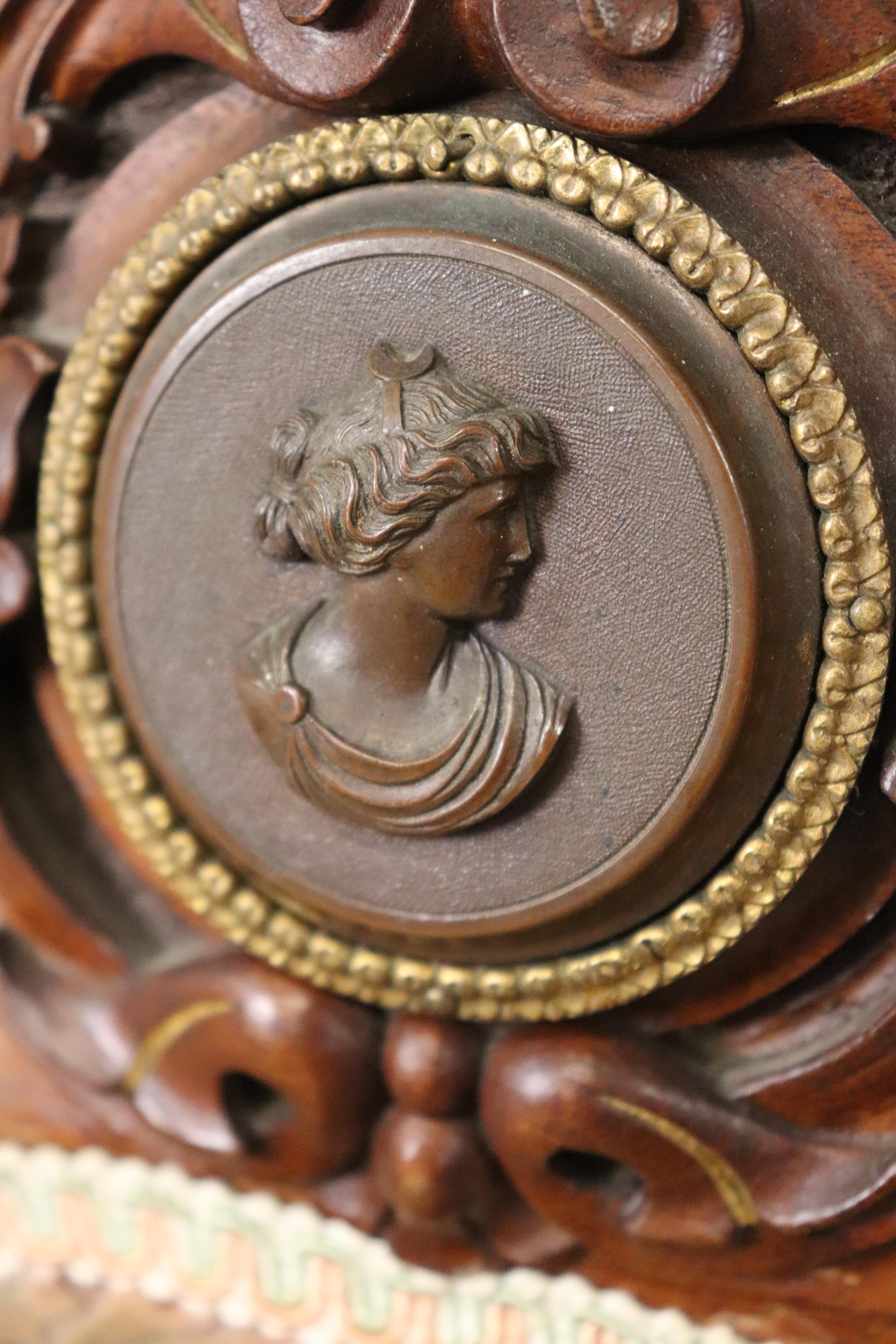 John Jeliff Jenny Lind intagliato Figurale Rinascimentale Vittoriano Divano Sette in vendita 11