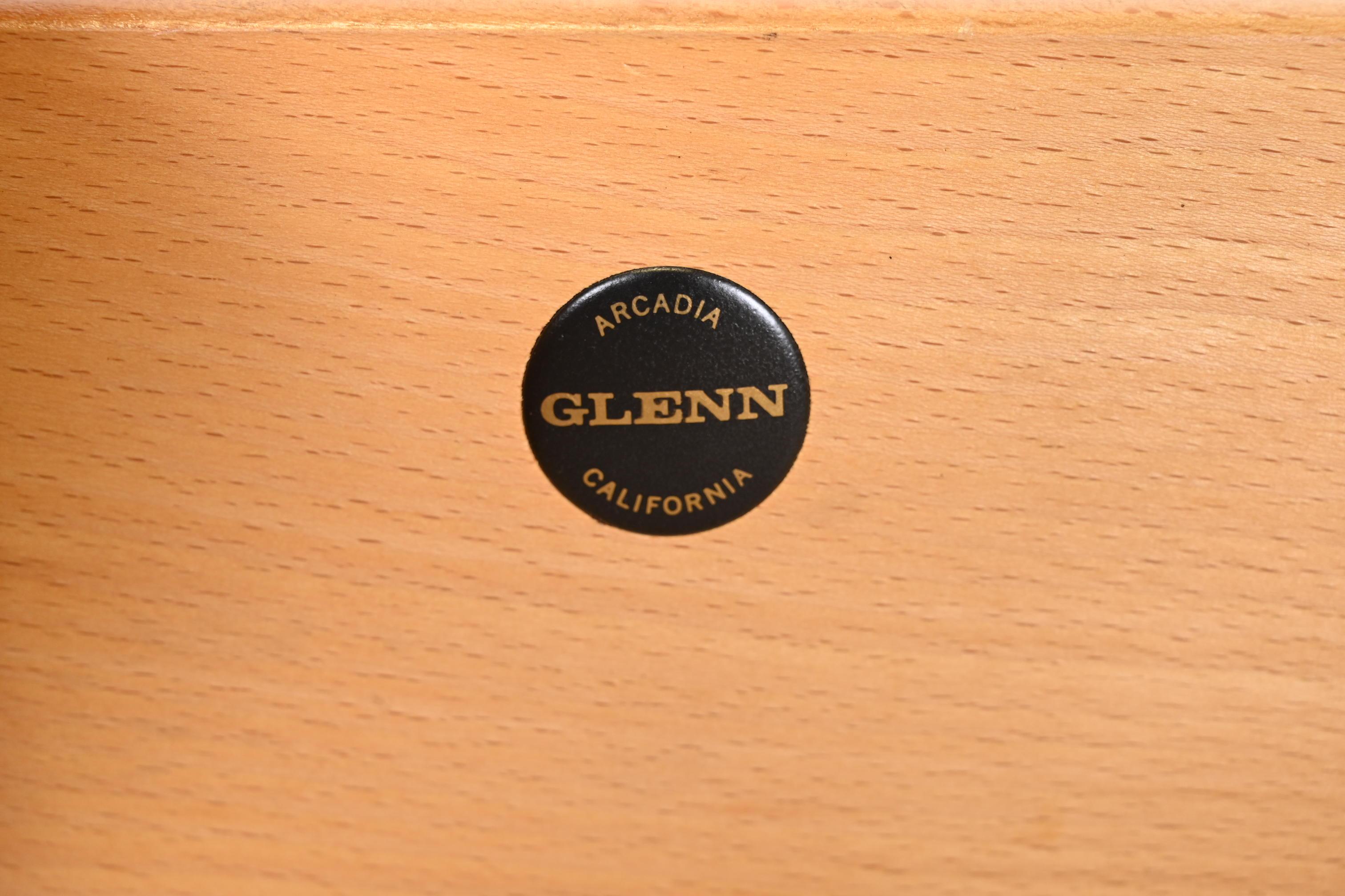 John Kapel for Glenn of California Mid-Century Modern Walnut Dresser Chest 5