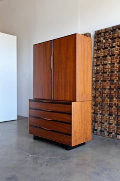 John Kapel Gentleman's Chest for Glenn of California
