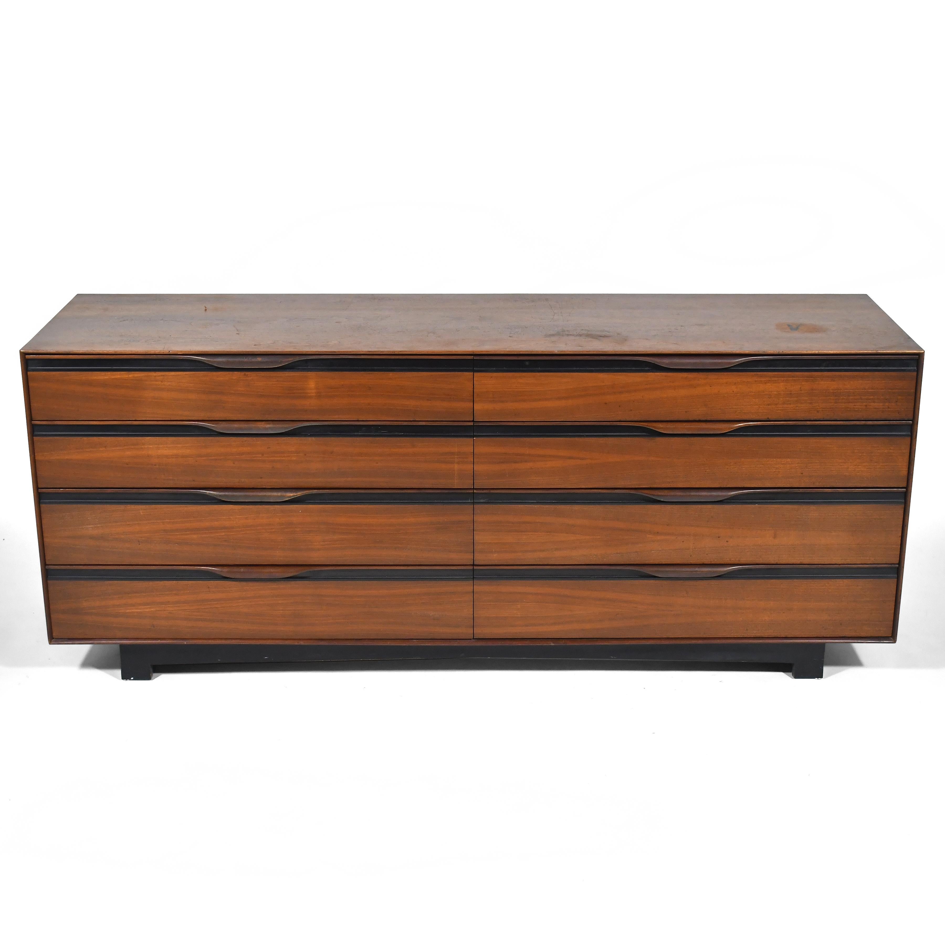 John Kapel Walnut Dresser by Glenn of California For Sale 1