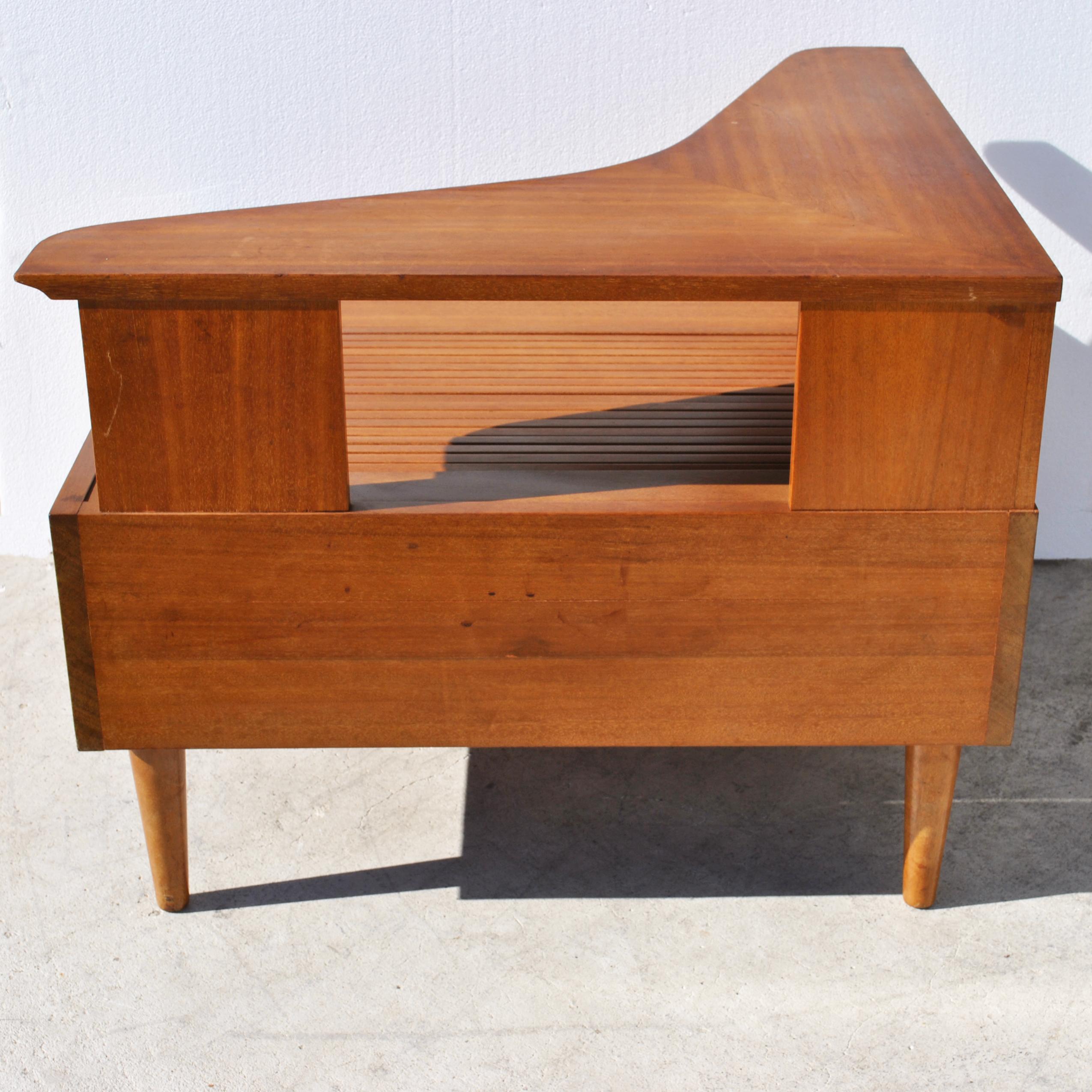 John Keal Brown Saltman Boomerang Occasional Corner Table 1