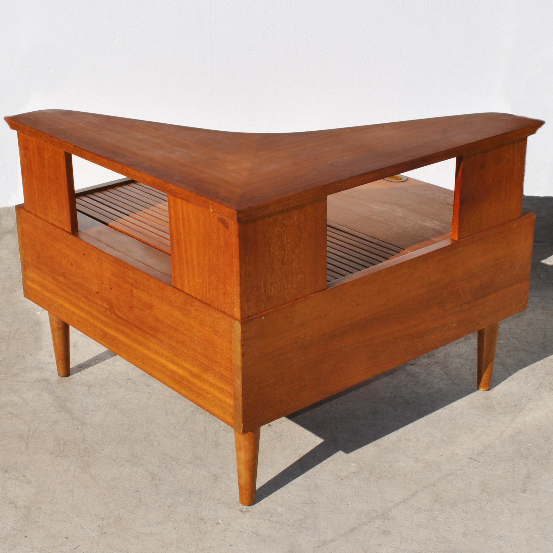 Unknown John Keal Brown Saltman Boomerang Occasional Corner Table