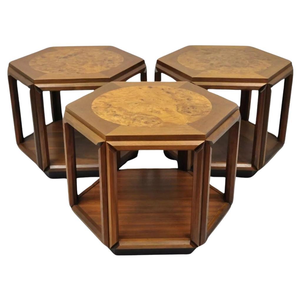 John Keal Brown Saltman Wurzelholz Sechseck Mid Century Modern Beistelltisch Set von 3