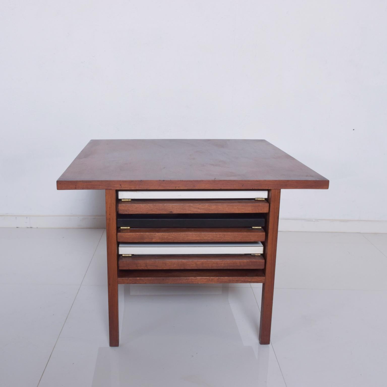 Mid-Century Modern Walnut Coffee Table w/ Nesting Side Tables by John Keal for Brown Saltman 1960s