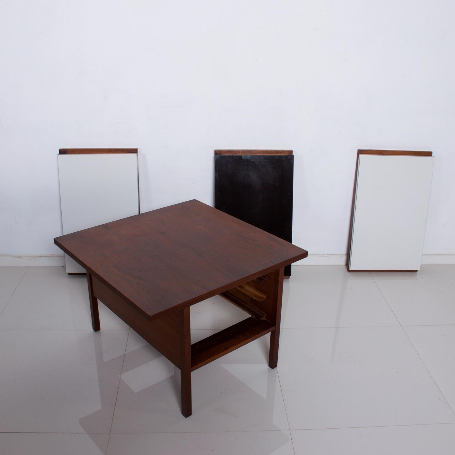 Mid-20th Century Walnut Coffee Table w/ Nesting Side Tables by John Keal for Brown Saltman 1960s