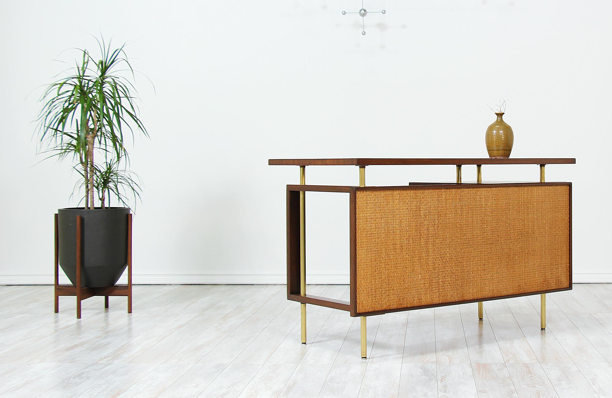 John Keal Desk with Brass Accents for Brown Saltman In Excellent Condition In Los Angeles, CA