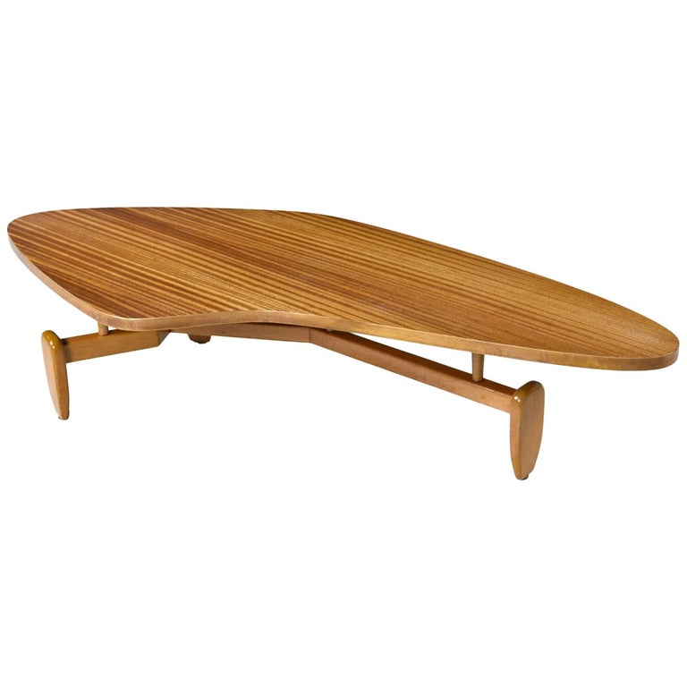 John Keal for Brown-Saltman Biomorphic Mahogany "Outrigger" Coffee Table, 1952 For Sale