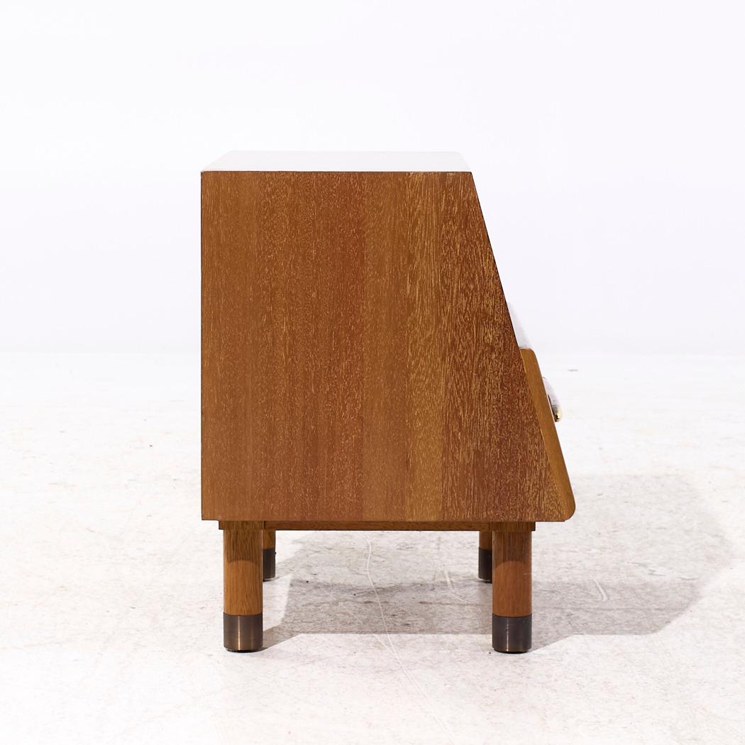 John Keal for Brown Saltman Mid Century Bleached Mahogany Nightstands - Pair For Sale 1