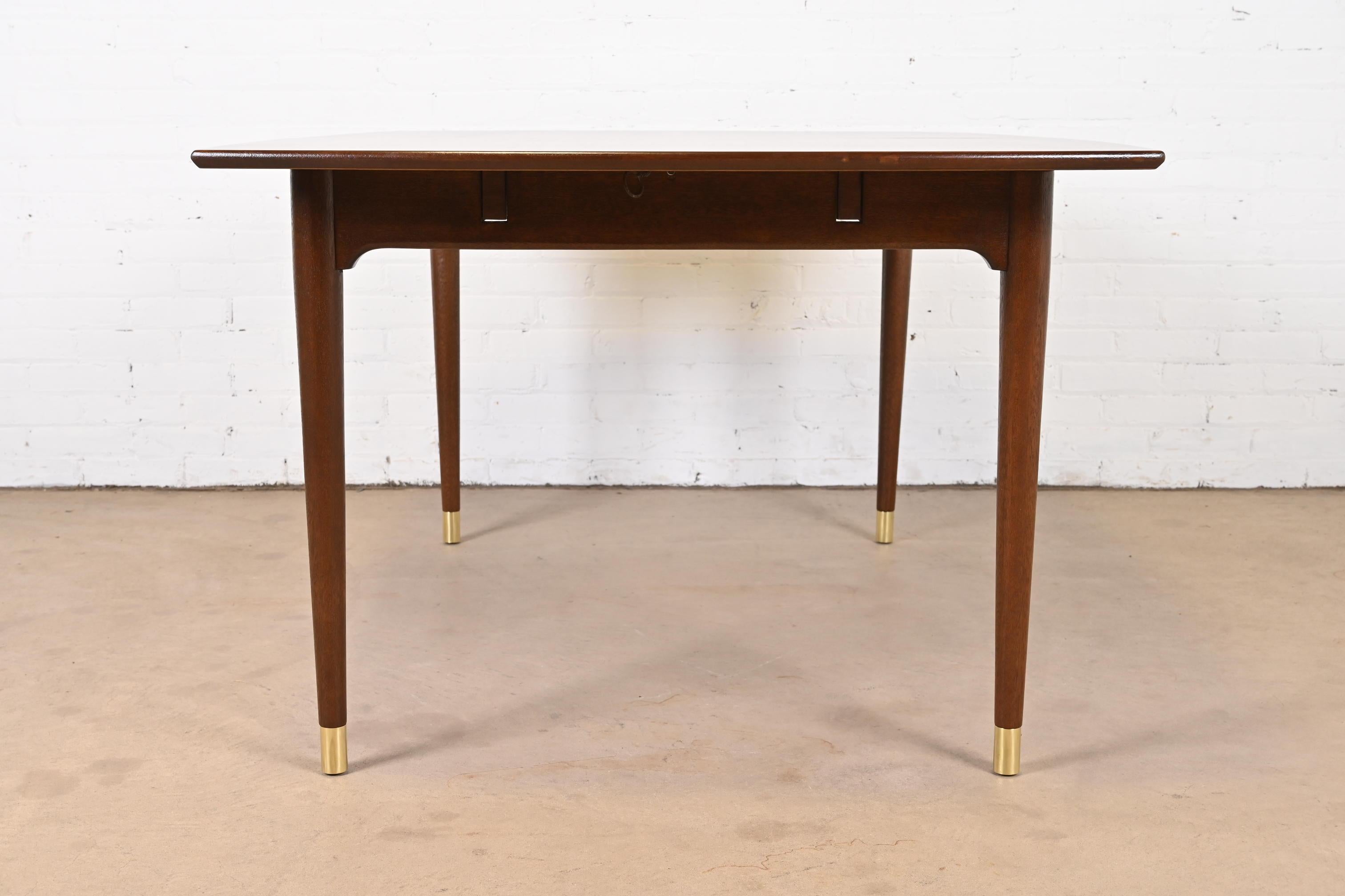 John Keal for Brown Saltman Mid-Century Modern Mahogany Dining Table, Refinished 6