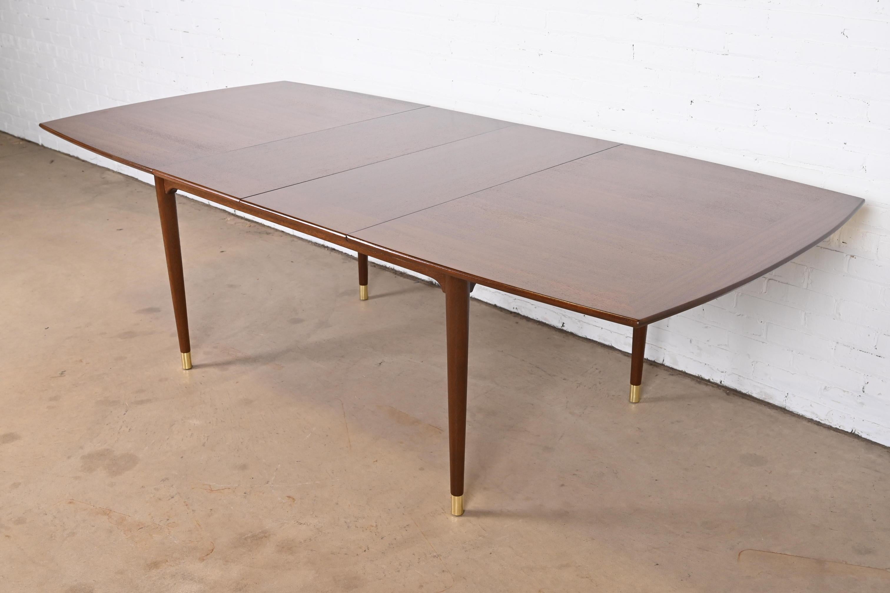 American John Keal for Brown Saltman Mid-Century Modern Mahogany Dining Table, Refinished