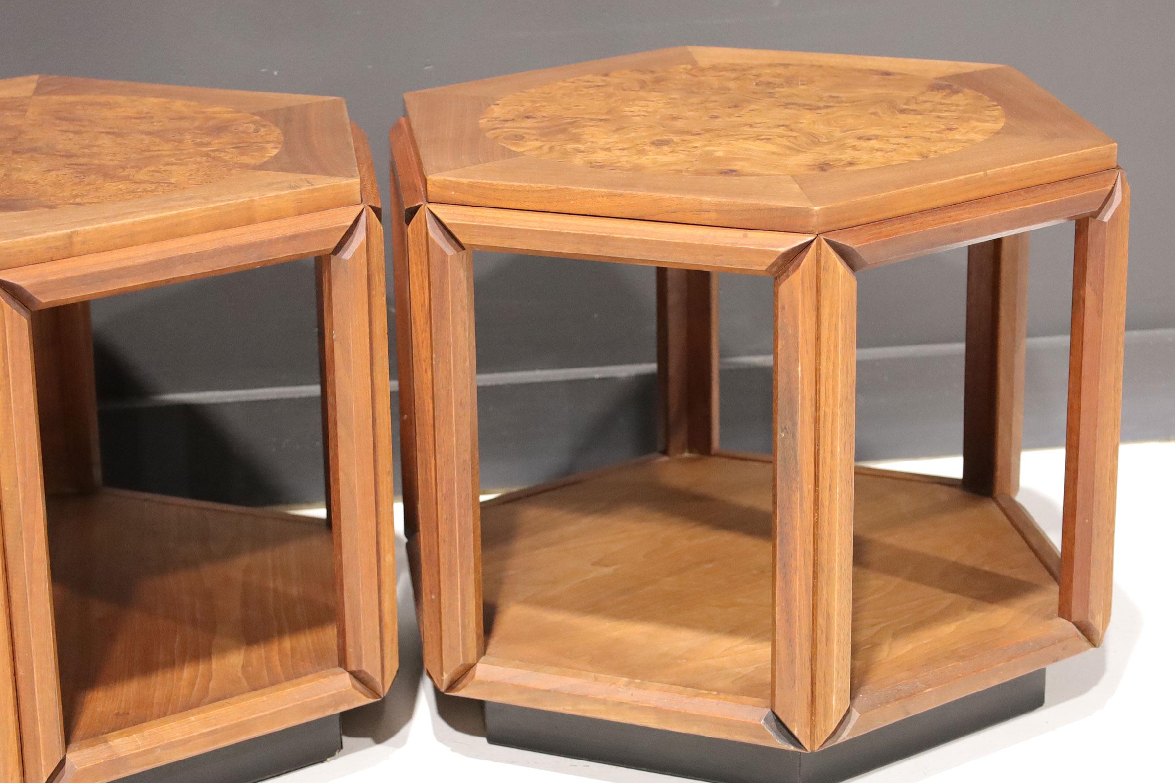 Mid-Century Modern John Keal for Brown Saltman Set of Three Walnut and Burl Cocktail Tables, 1970s For Sale
