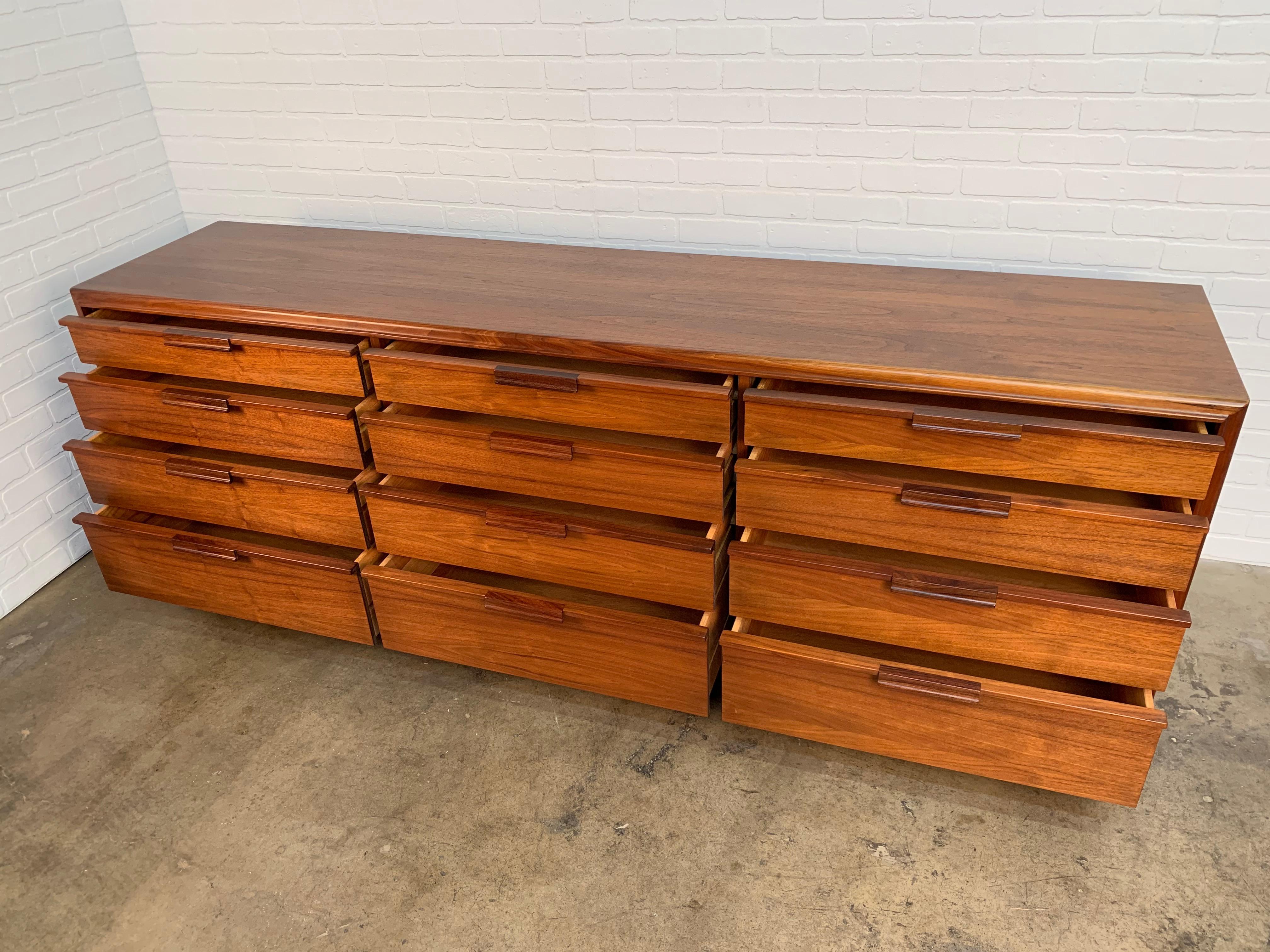 John Keal for Brown Saltman Twelve-Drawer Dresser 8