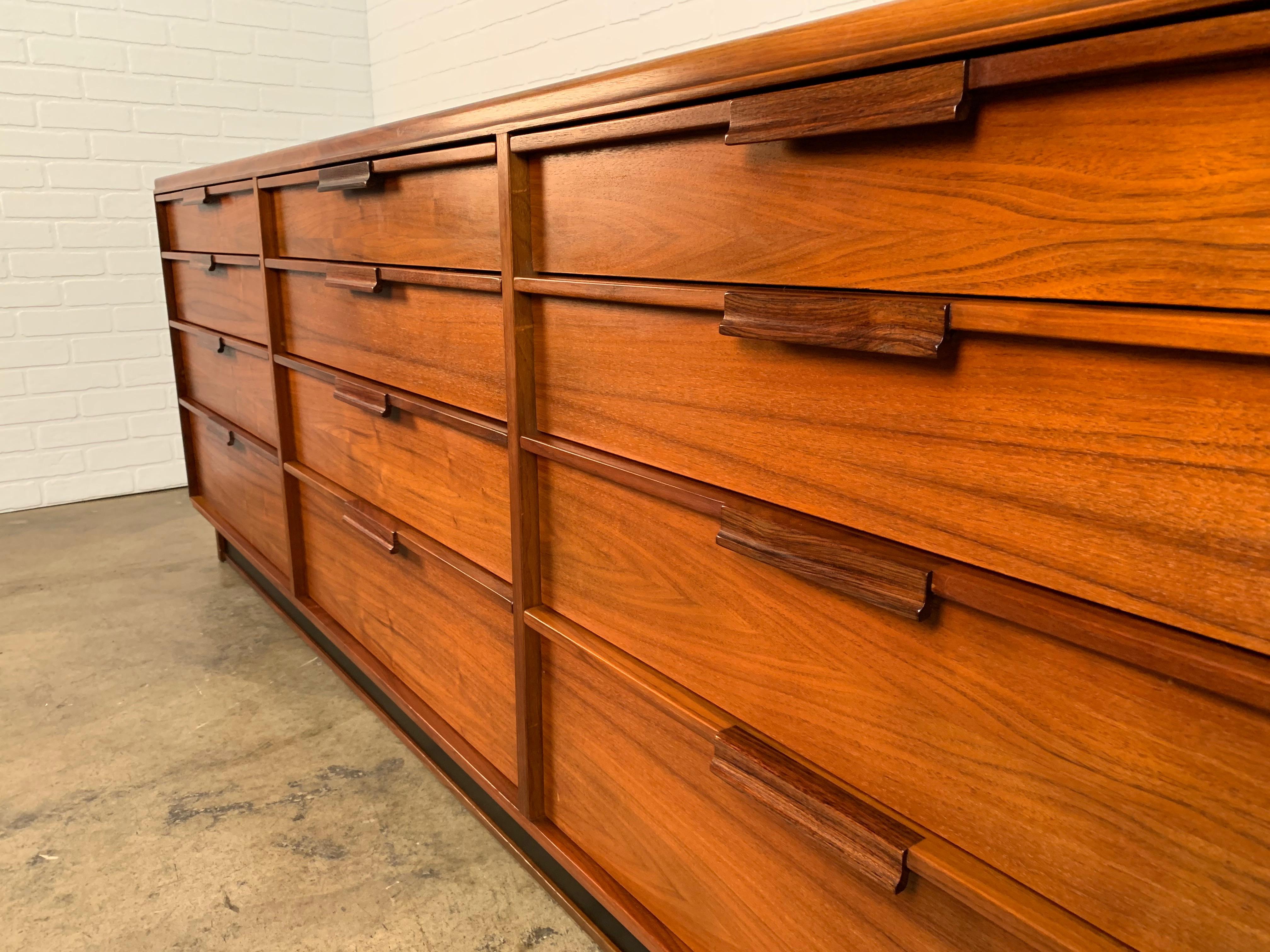 John Keal for Brown Saltman Twelve-Drawer Dresser 1