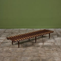 John Keal für Brown Saltman Zweifarbige Lattenbank