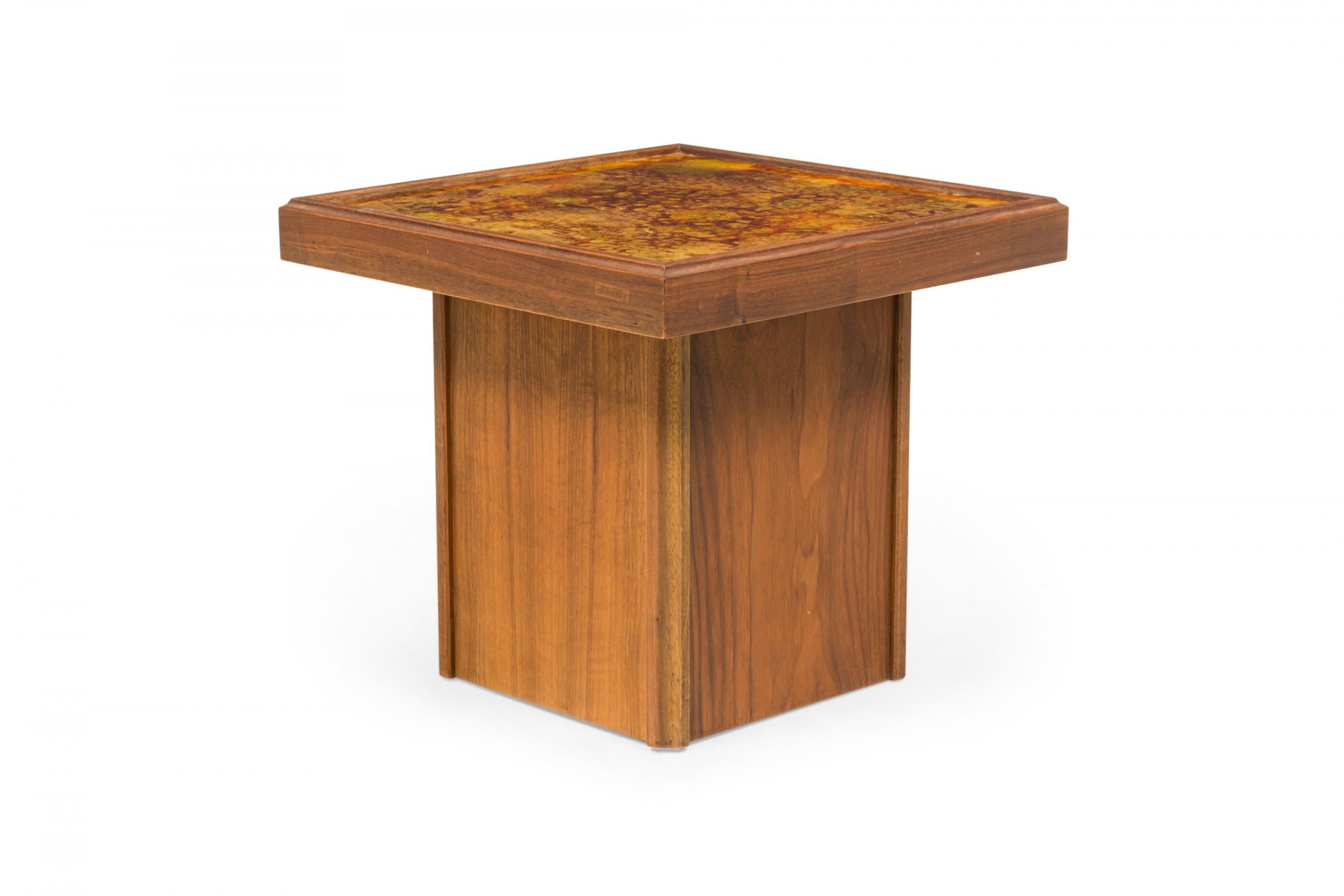John Keal Mid-Century Square Reverse Painted Glass and Walnut End / Side Tables For Sale 1