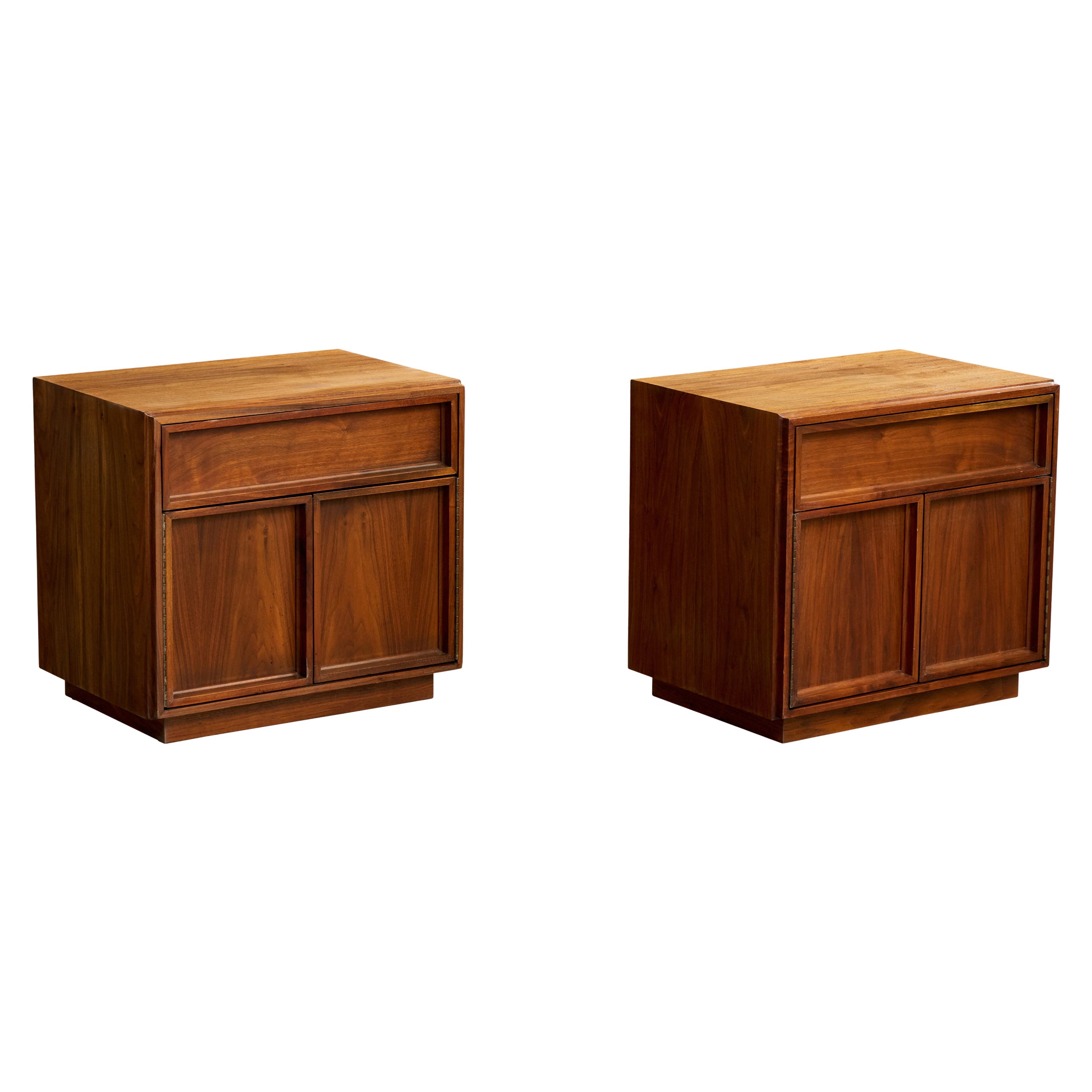 John Keal, Nightstands, Walnut, USA, 1960s