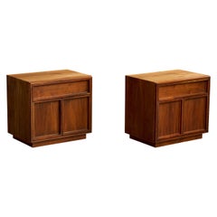 John Keal, Nightstands, Walnut, USA, 1960s