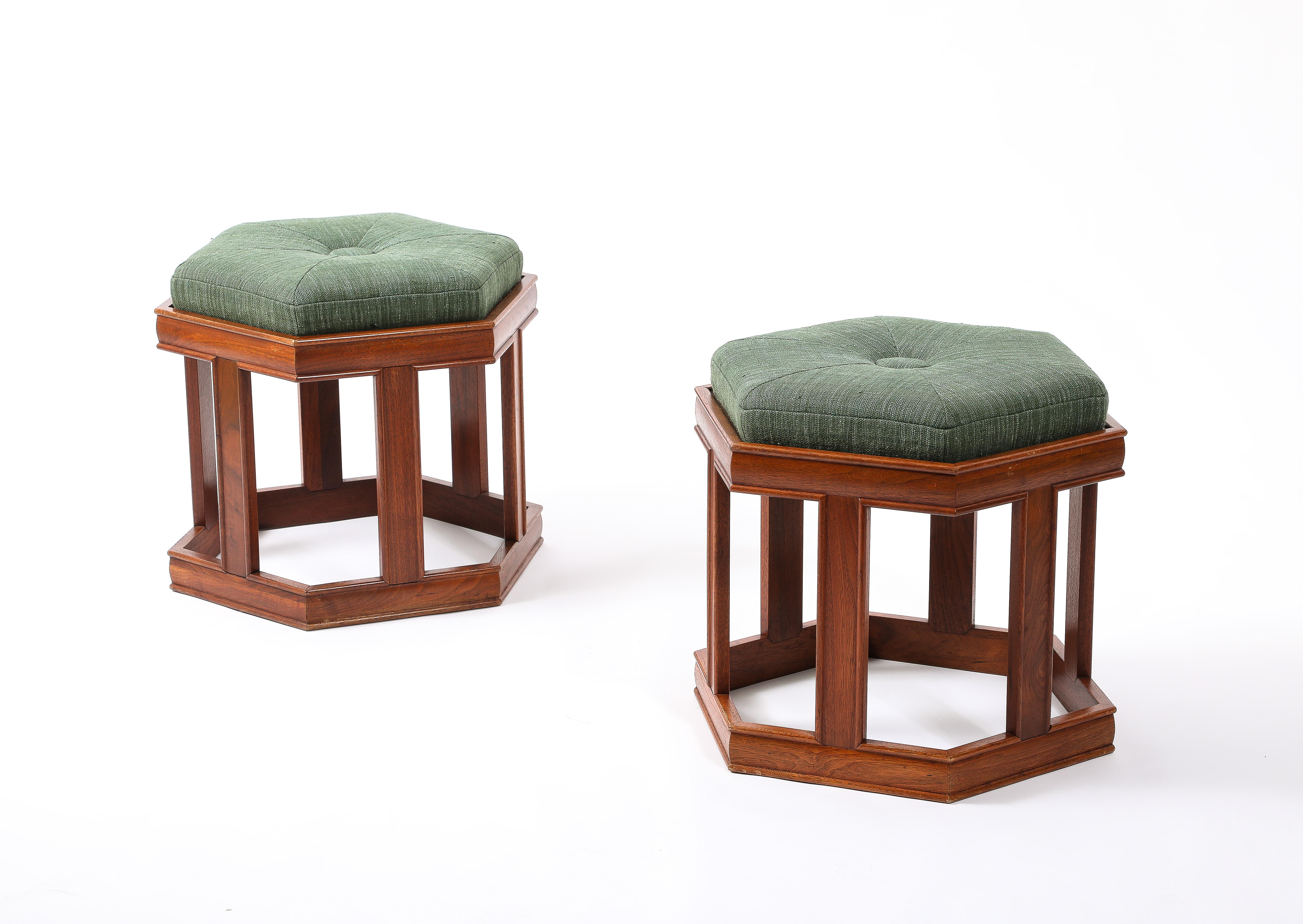 John Keal Octagonal Stools in Walnut, USA 1950's In Good Condition For Sale In New York, NY