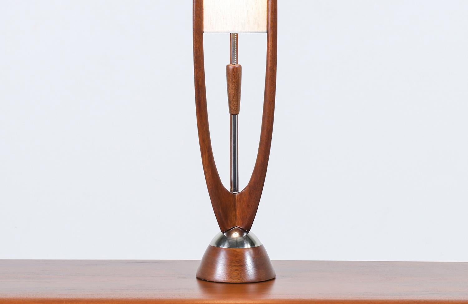 American John Keal Sculpted Trident-Style Table Lamp for Modeline