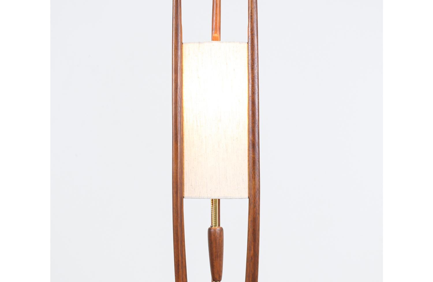 Mid-20th Century John Keal Sculpted Walnut and Brass Table Lamp for Modeline