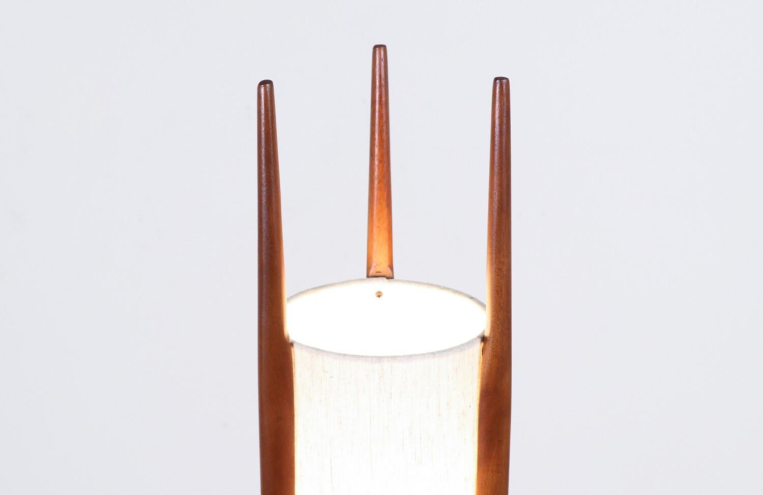 Mid-Century Modern John Keal Sculpted Walnut Trident-Style Table Lamp for Modeline