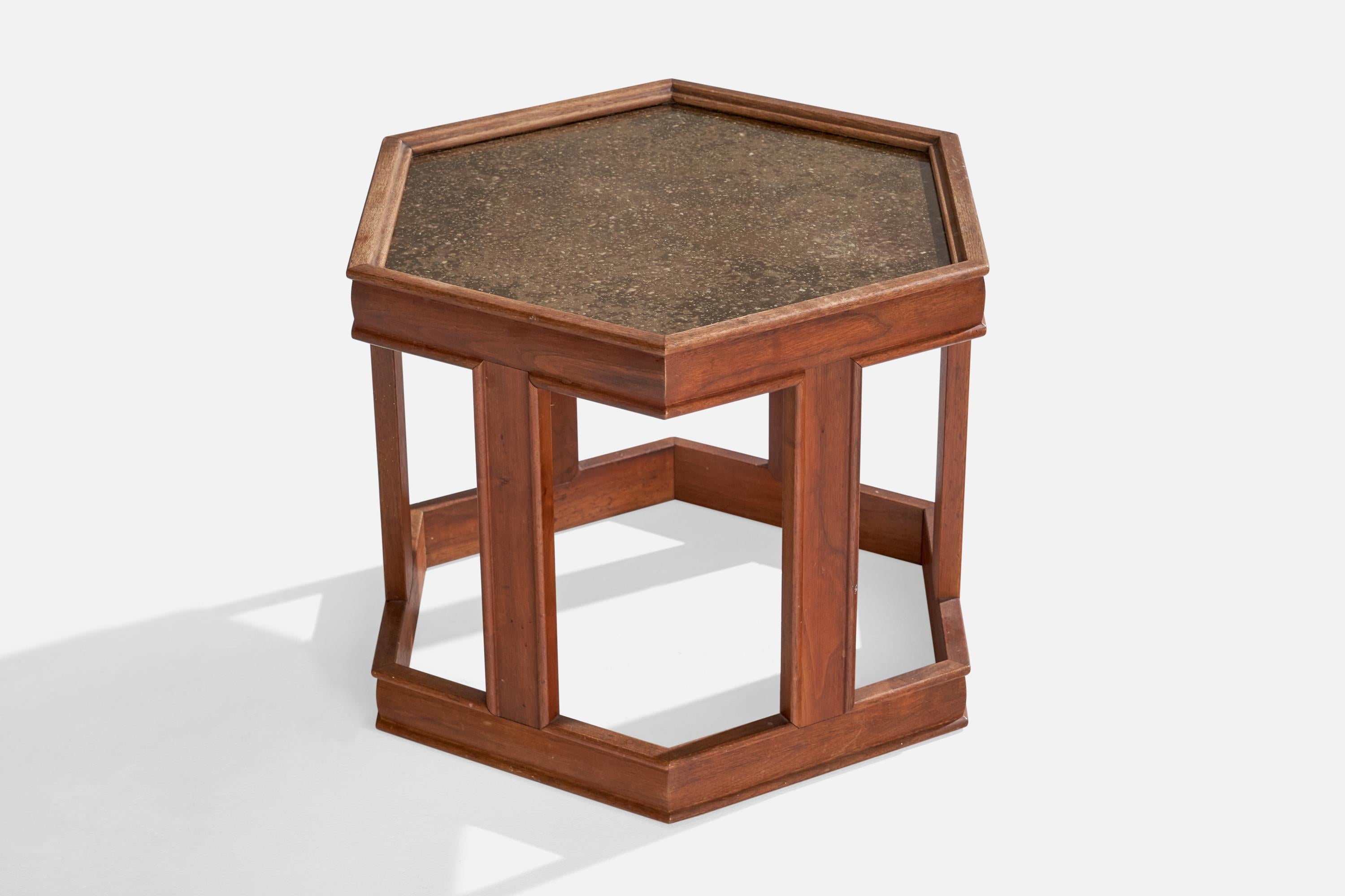John Keal, Beistelltische, Nussbaum, Stein, Glas, USA, 1960er Jahre (amerikanisch) im Angebot