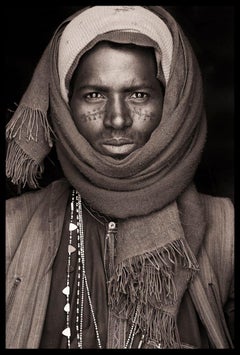Fula Nomad at Golondi par John Kenny. Portrait, tirage non monté de type C, 2009