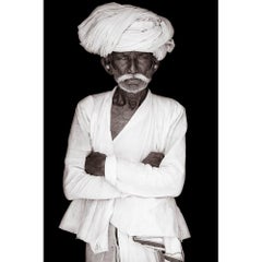 Ramji Bhagu di John Kenny. Stampa a C con montaggio su faccia in acrilico