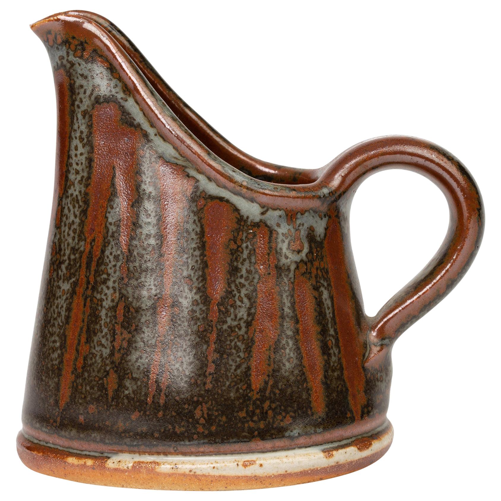 John Leach Muchelney Pottery, Studio-Keramik-Krug mit Wachs Resist im Angebot