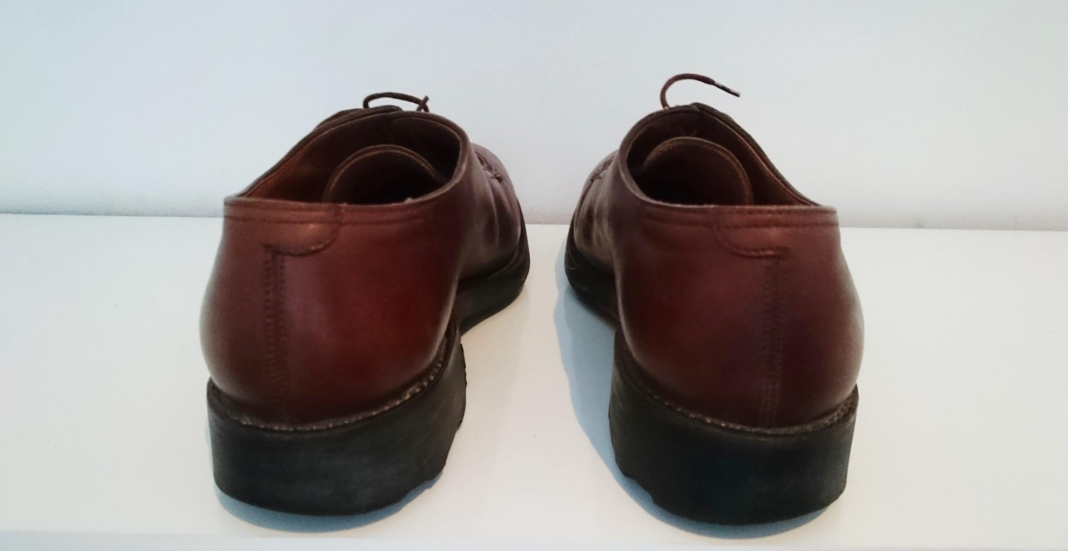 John Lobb Leather Brown  Laced Up Shoes. Great conditions. Size 7.5 (UK) In Excellent Condition For Sale In Somo (Santander), ES