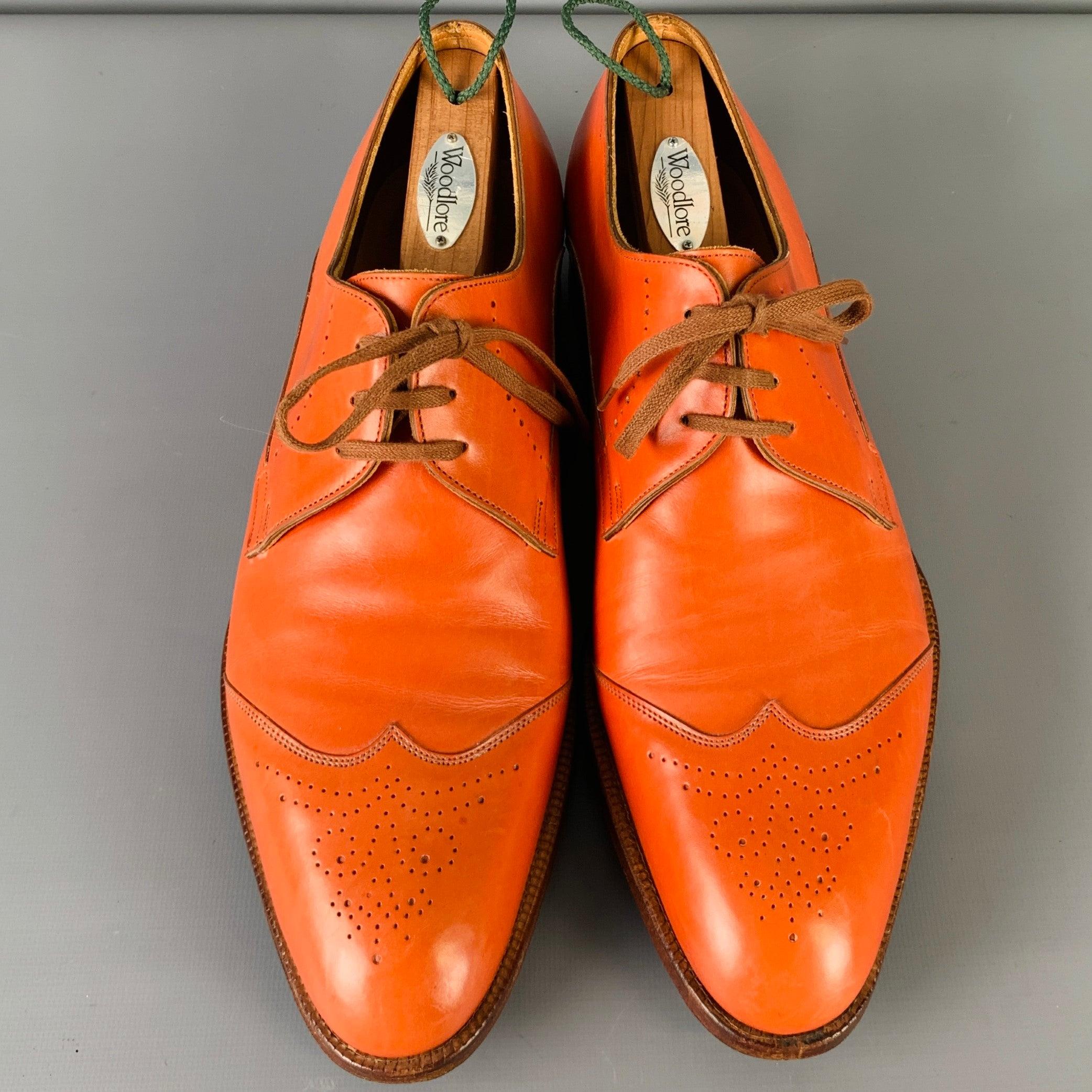 Men's JOHN LOBB Size 8.5 Orange Perforated Leather Lace-Up Shoes For Sale