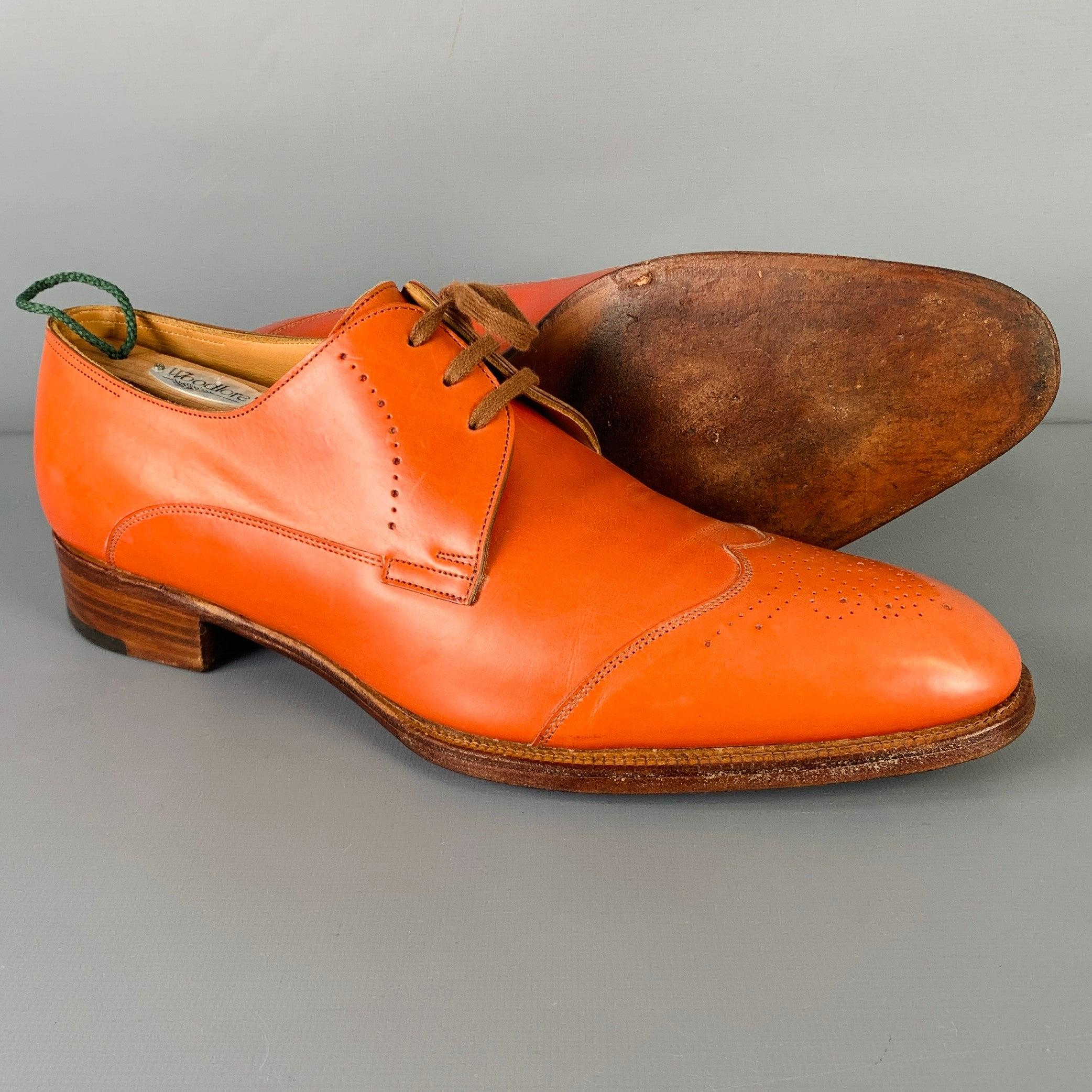 JOHN LOBB Size 8.5 Orange Perforated Leather Lace-Up Shoes For Sale 1