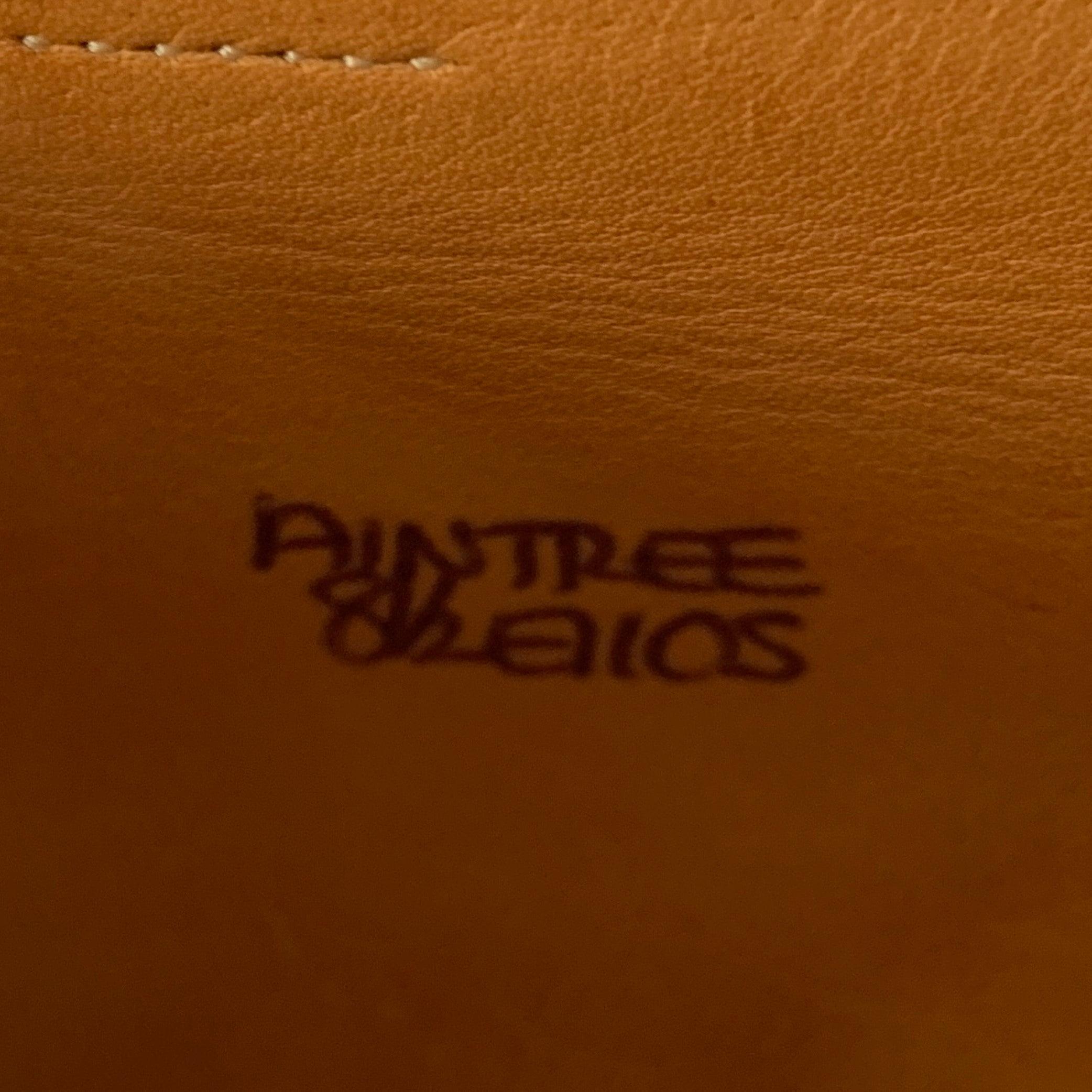 JOHN LOBB Size 8.5 Orange Perforated Leather Lace-Up Shoes For Sale 5