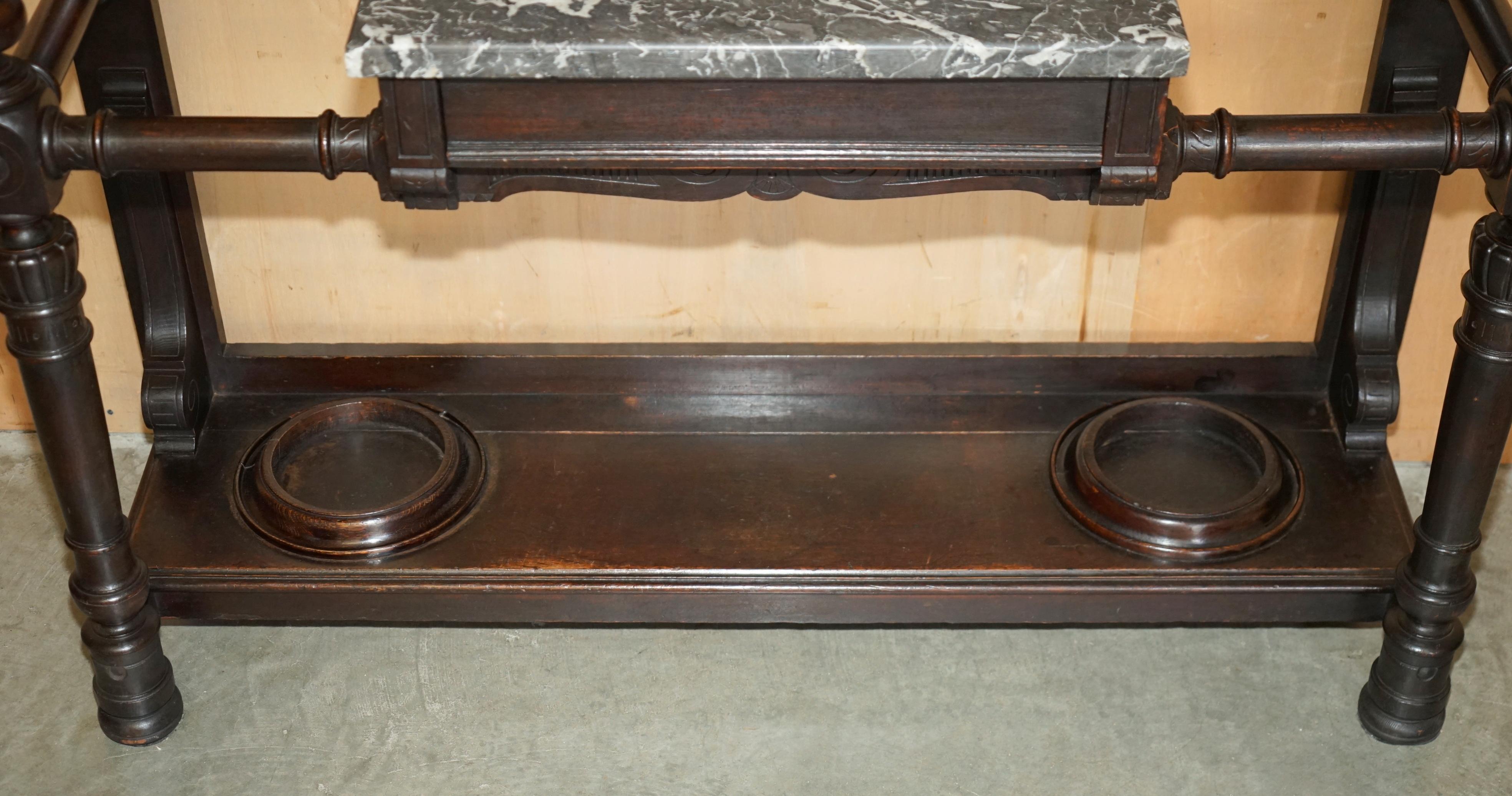 JOHN MAPLE & CO BOIS DUR & MARBRE AVEC FRIEZES EN PLÂTRE ITALIEN PORTE-MBRELLA en vente 5