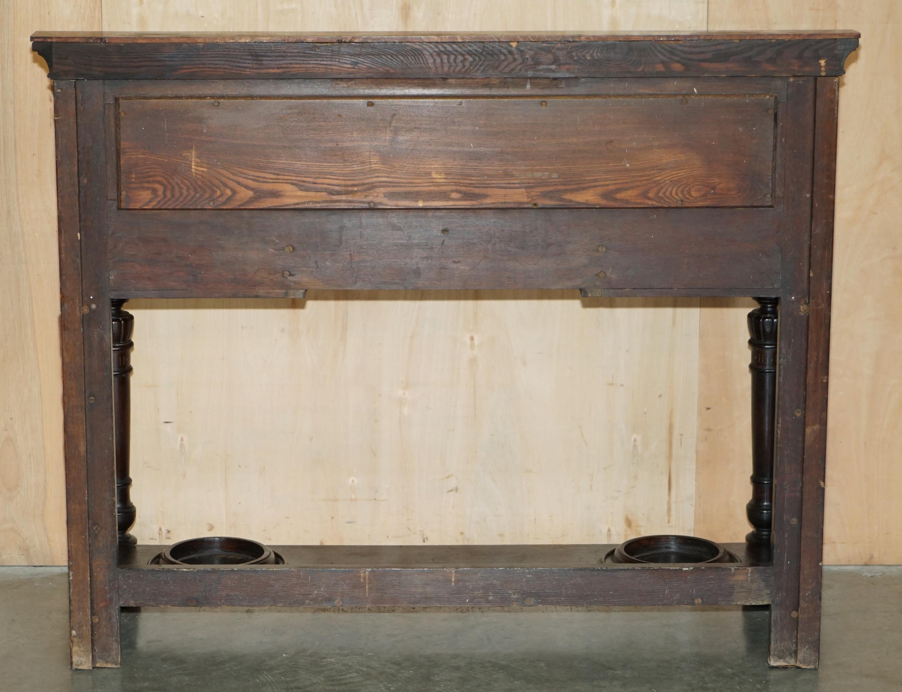 JOHN MAPLE & CO BOIS DUR & MARBRE AVEC FRIEZES EN PLÂTRE ITALIEN PORTE-MBRELLA en vente 11