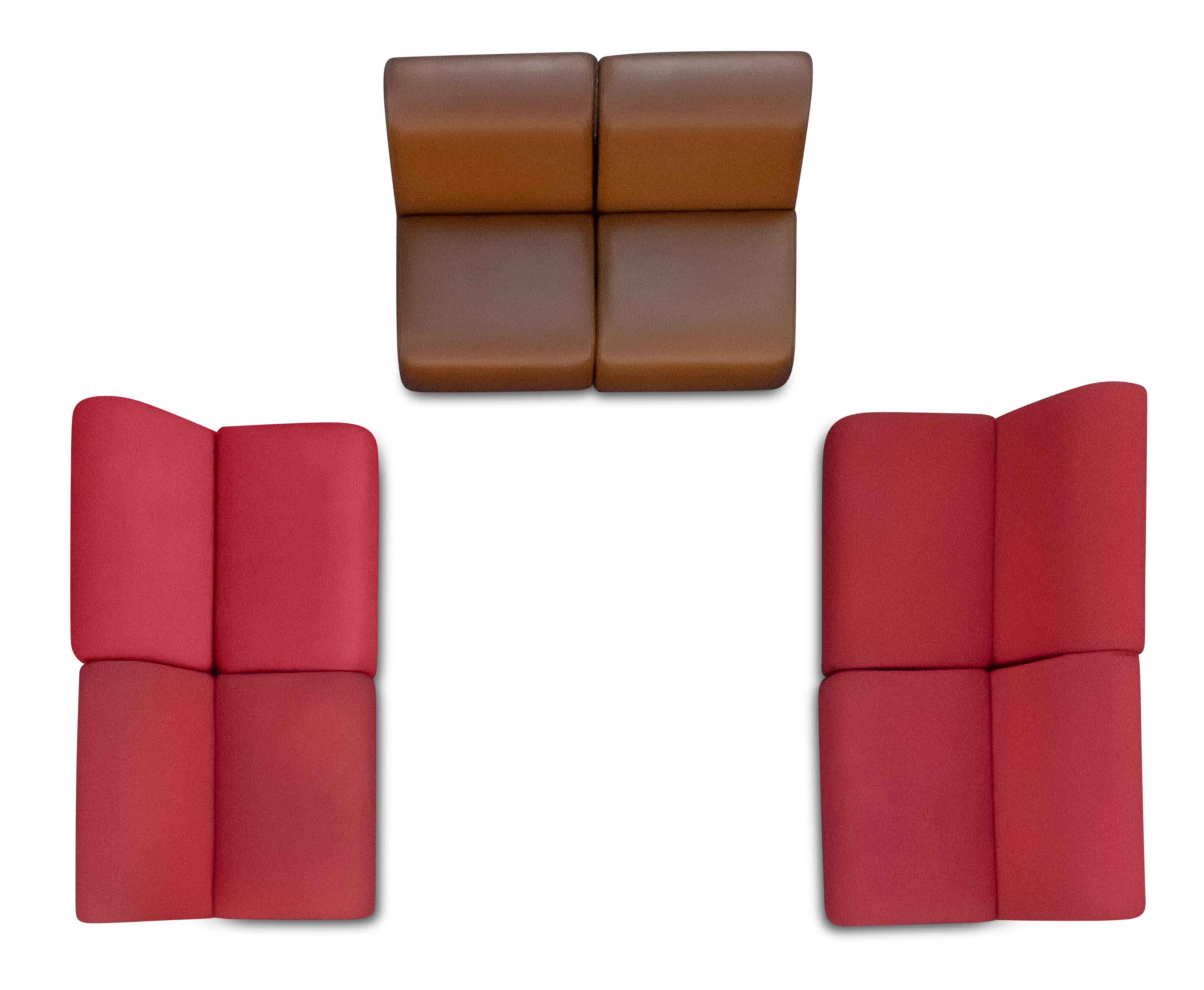 Ère spatiale Canapé sectionnel de 6 pièces de John Mascheroni pour Vecta Contract, tissu rouge et marron en vente