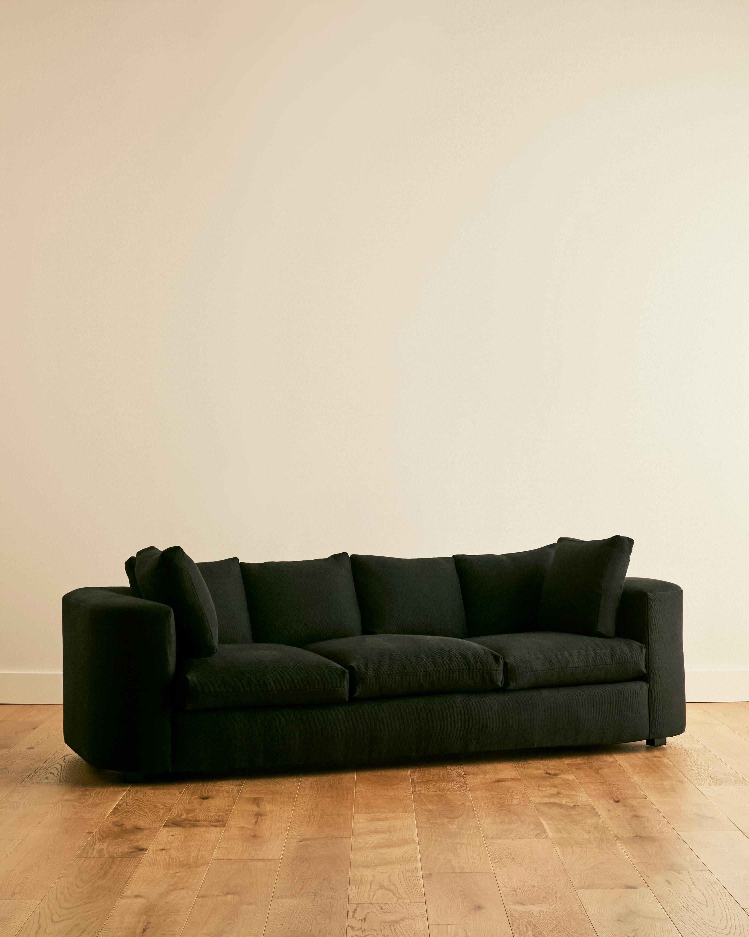 John Mascheroni For Swaim Black Canvas Sofa en Bueno estado para la venta en Long Island City, NY