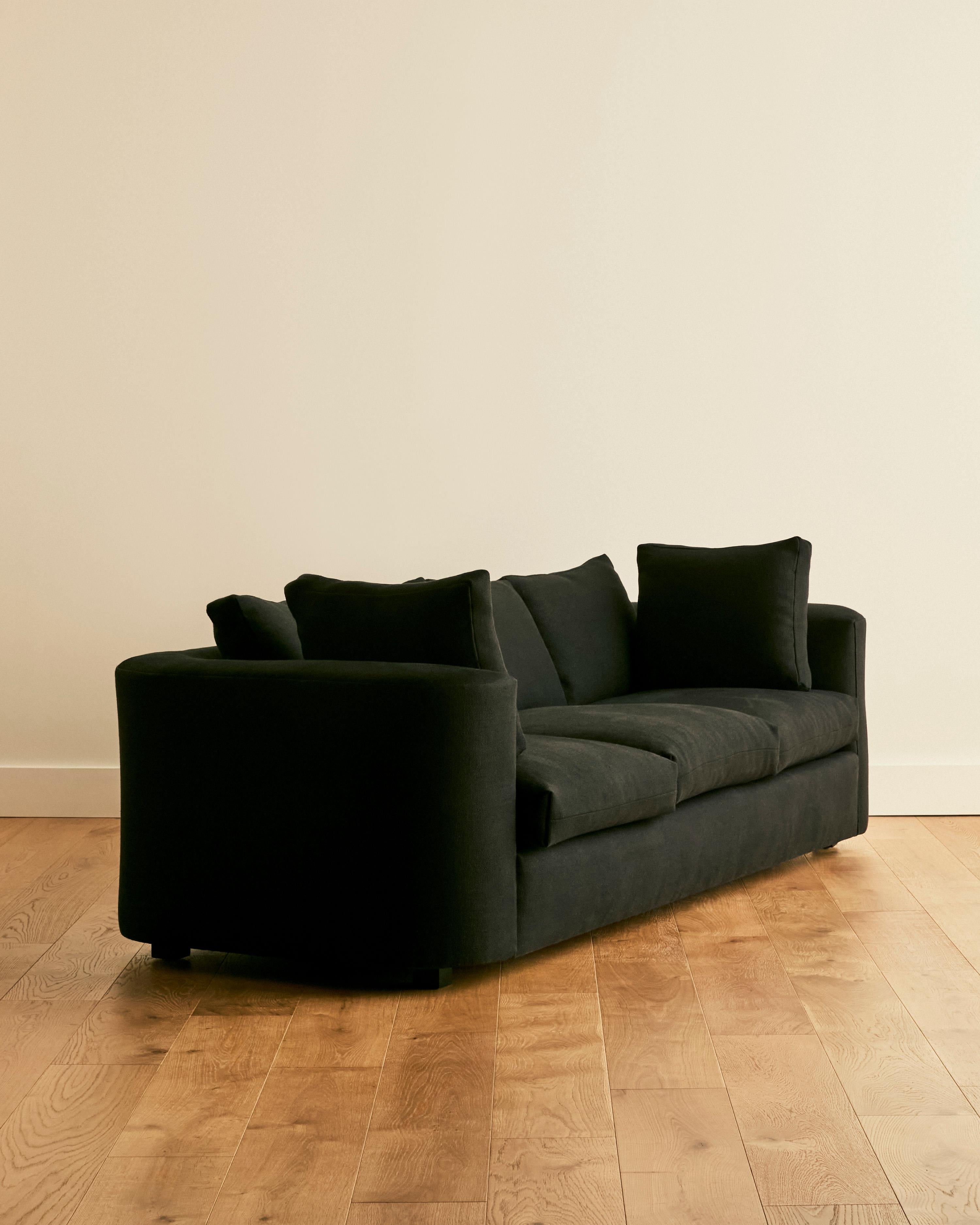 John Mascheroni For Swaim Black Canvas Sofa mediados del siglo XX en venta