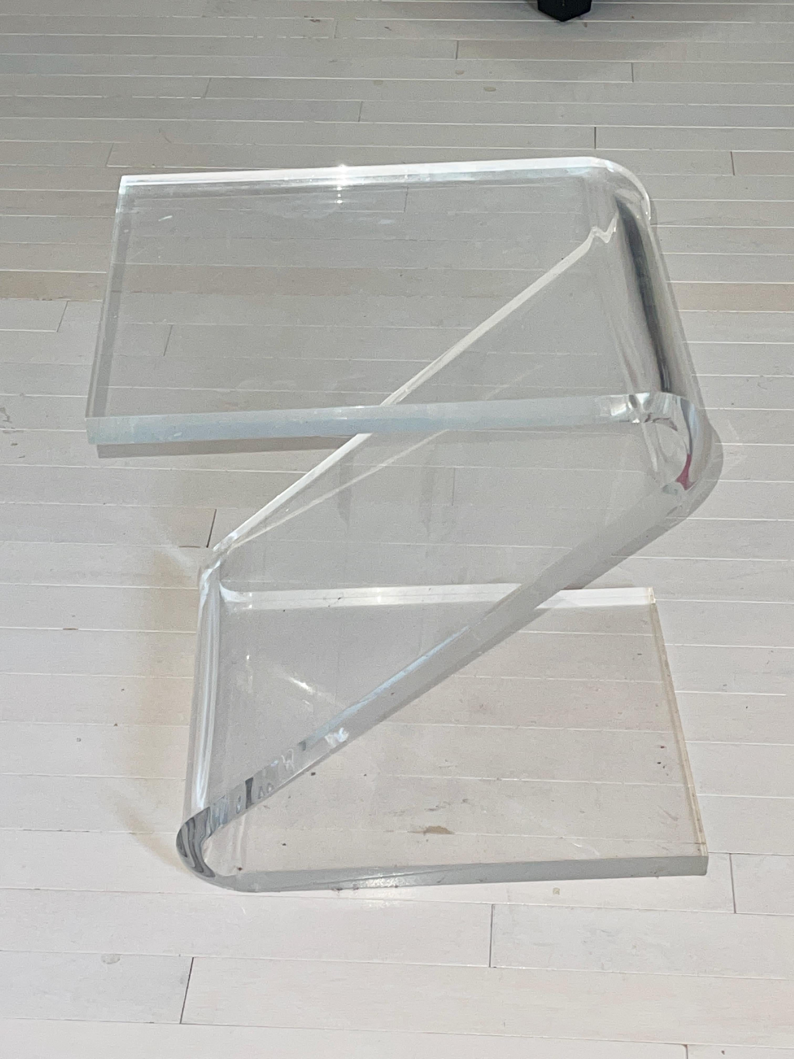 John Mascheroni Lucite Z-Form Side Tables (3 available) In Good Condition For Sale In Hanover, MA