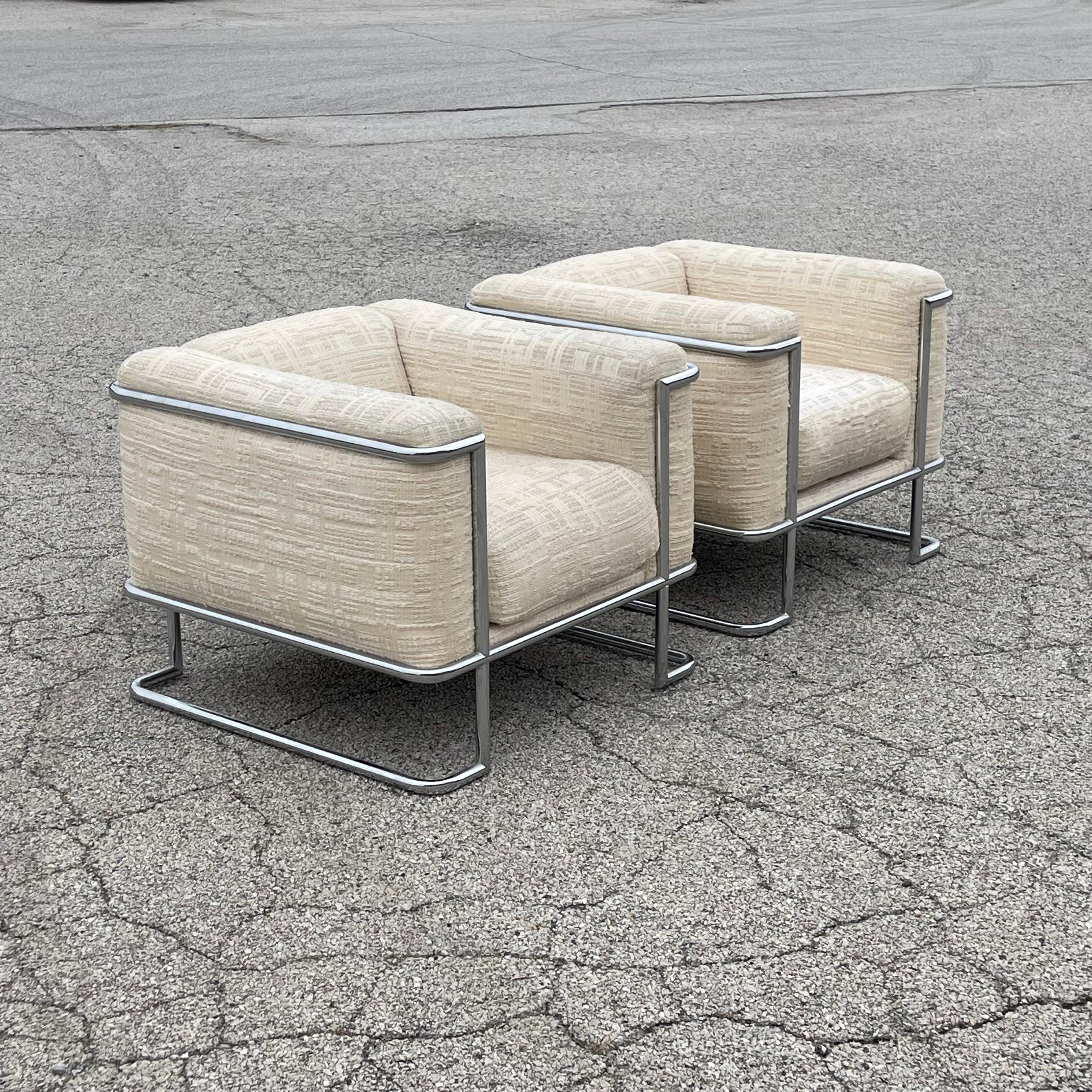 Late 20th Century John Mascheroni Pair of Lounge Chairs by Swaim Originals For Sale