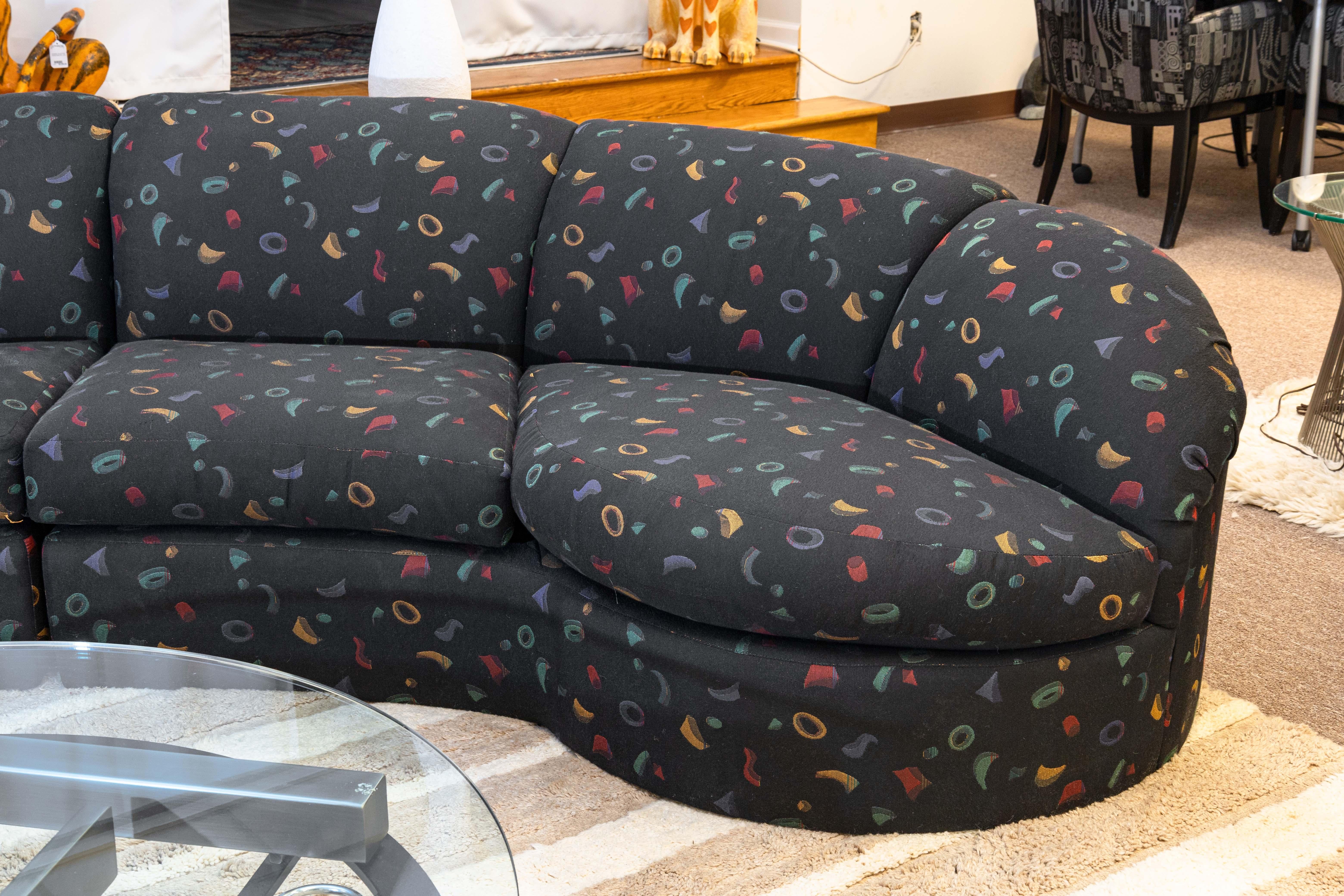 Américain John Mascheroni Swaim Noir Multicolore Tissu Modern Sectional 2 pc Sofa 1980 en vente